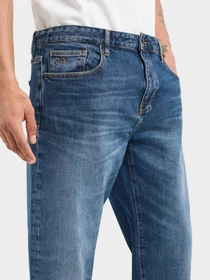 Джинсы Armani Exchange модель 3DZJ13-Z1Y8Z-1500 Фото