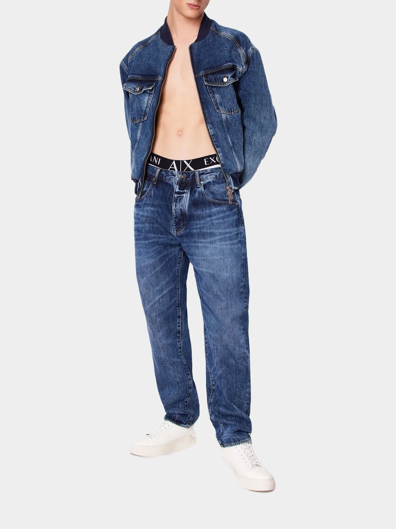 Джинсы Armani Exchange модель 3DZJ82-Z1Y4Z-1500 Джинсы Armani Exchange модель 3DZJ82-Z1Y4Z-1500 Фото
