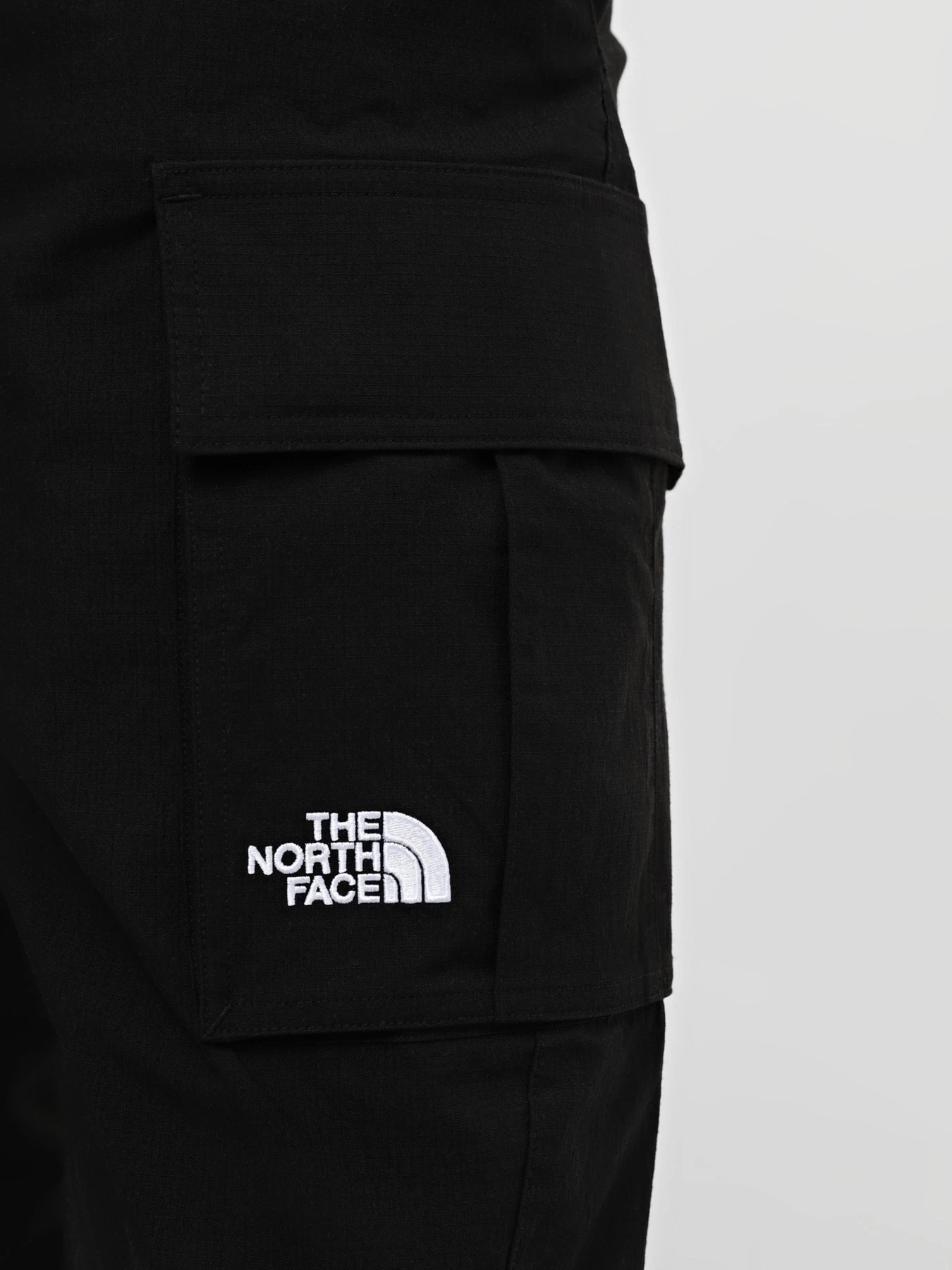 Брюки The North Face модель NF0A826JJK31 Фото