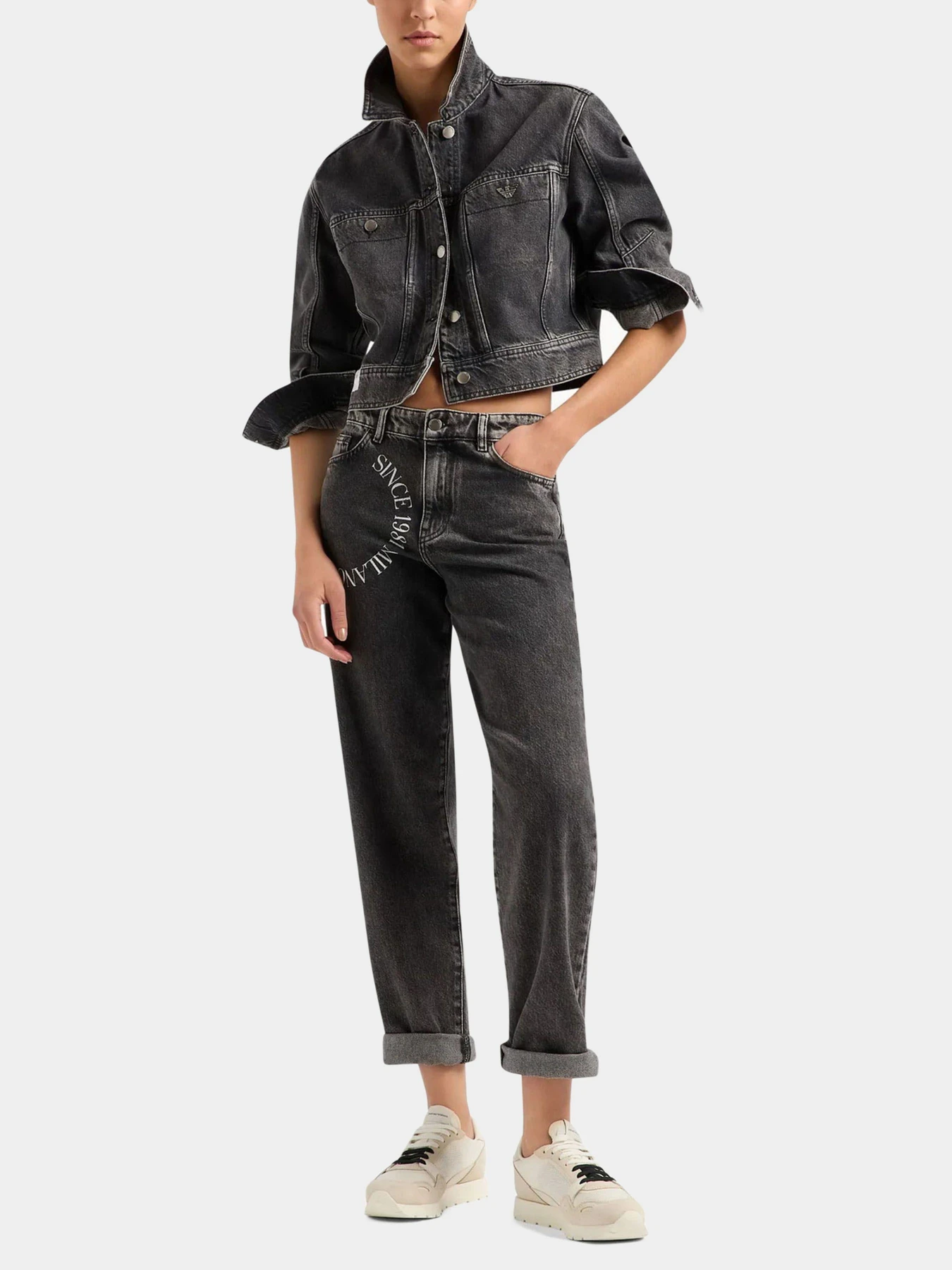 Джинсы Emporio Armani модель 3D2J90-2DV5Z-0005 Джинсы Emporio Armani модель 3D2J90-2DV5Z-0005 Фото