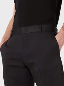 Брюки Emporio Armani модель 8N1P15-1NJ7Z-0999 Фото