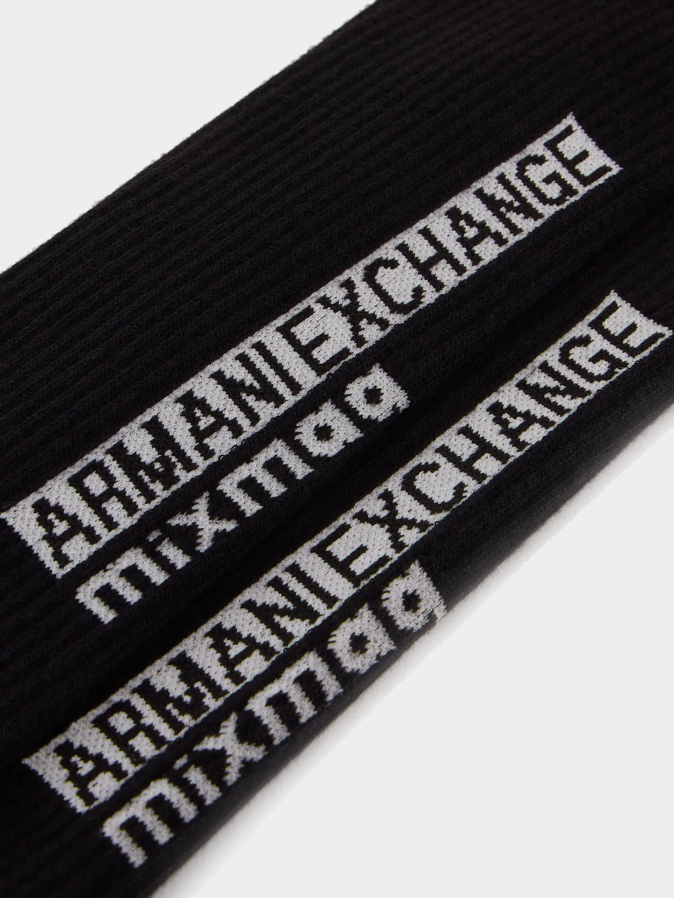 Носки и гольфы Armani Exchange модель 956020-4R403-00020 Носки и гольфы Armani Exchange модель 956020-4R403-00020 Фото