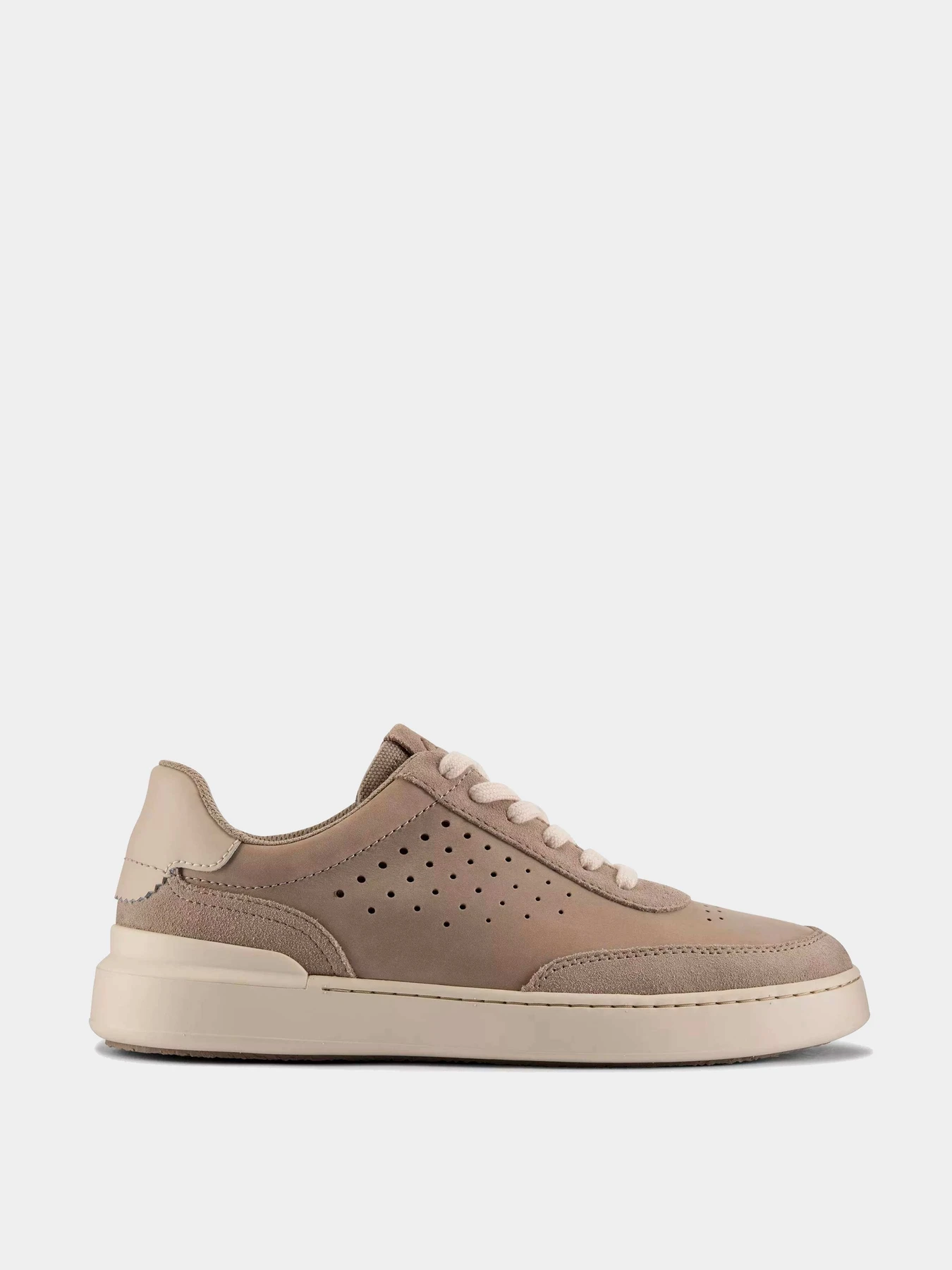 Кроссовки Clarks модель 26176723 Кроссовки Clarks модель 26176723 Фото