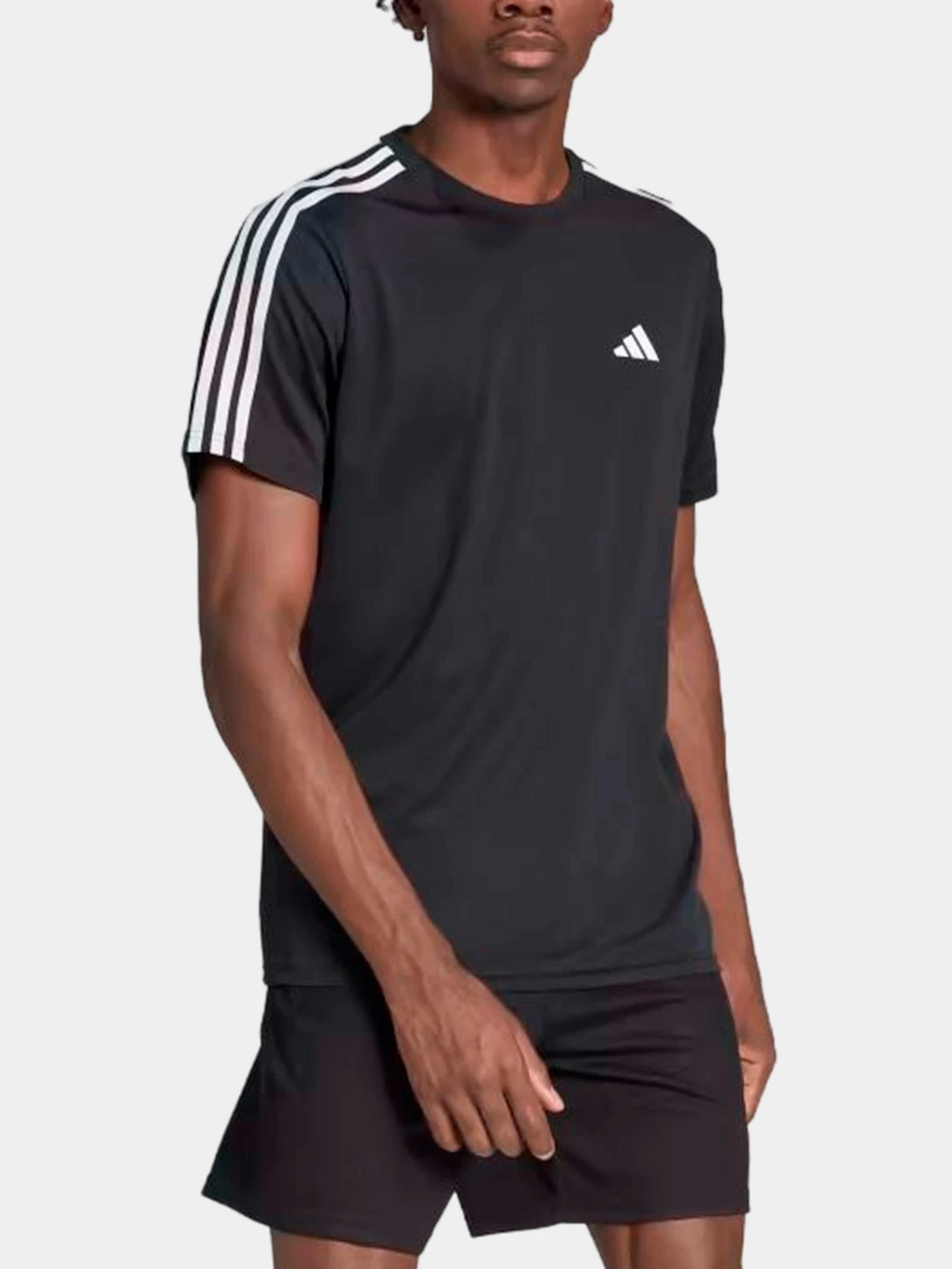 Футболки и поло Adidas модель IB8150 Футболки и поло Adidas модель IB8150 Фото