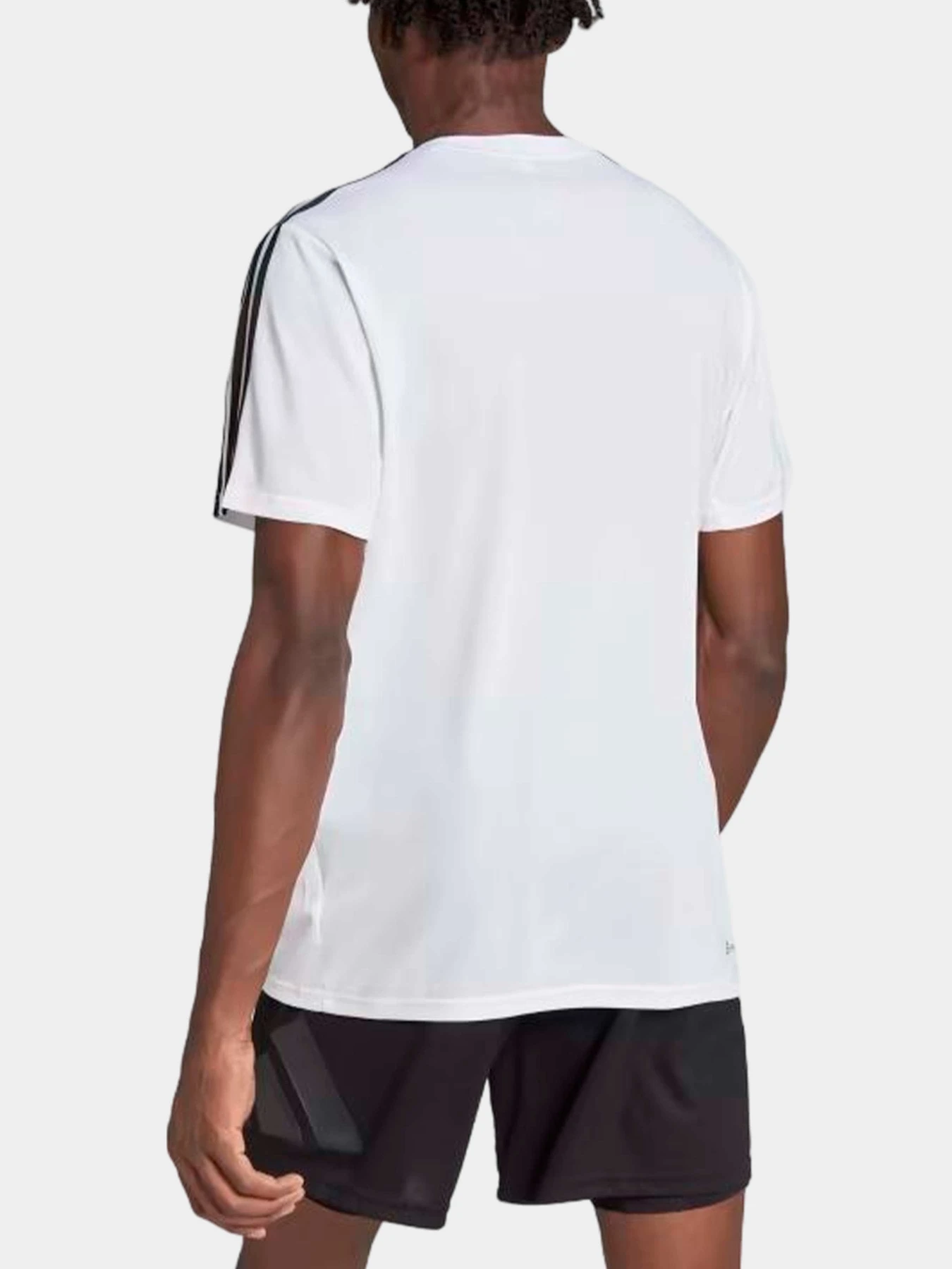 Футболки и поло Adidas модель IB8151 Футболки и поло Adidas модель IB8151 Фото