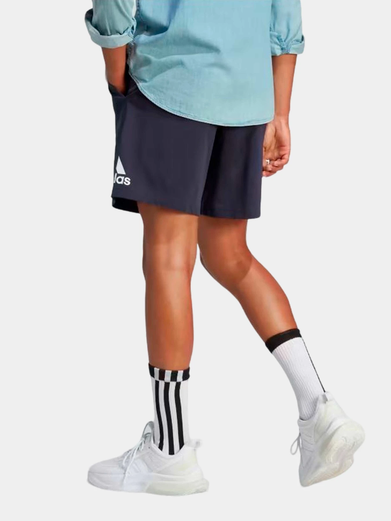 Шорты Adidas модель IC9376 Шорты Adidas модель IC9376 Фото