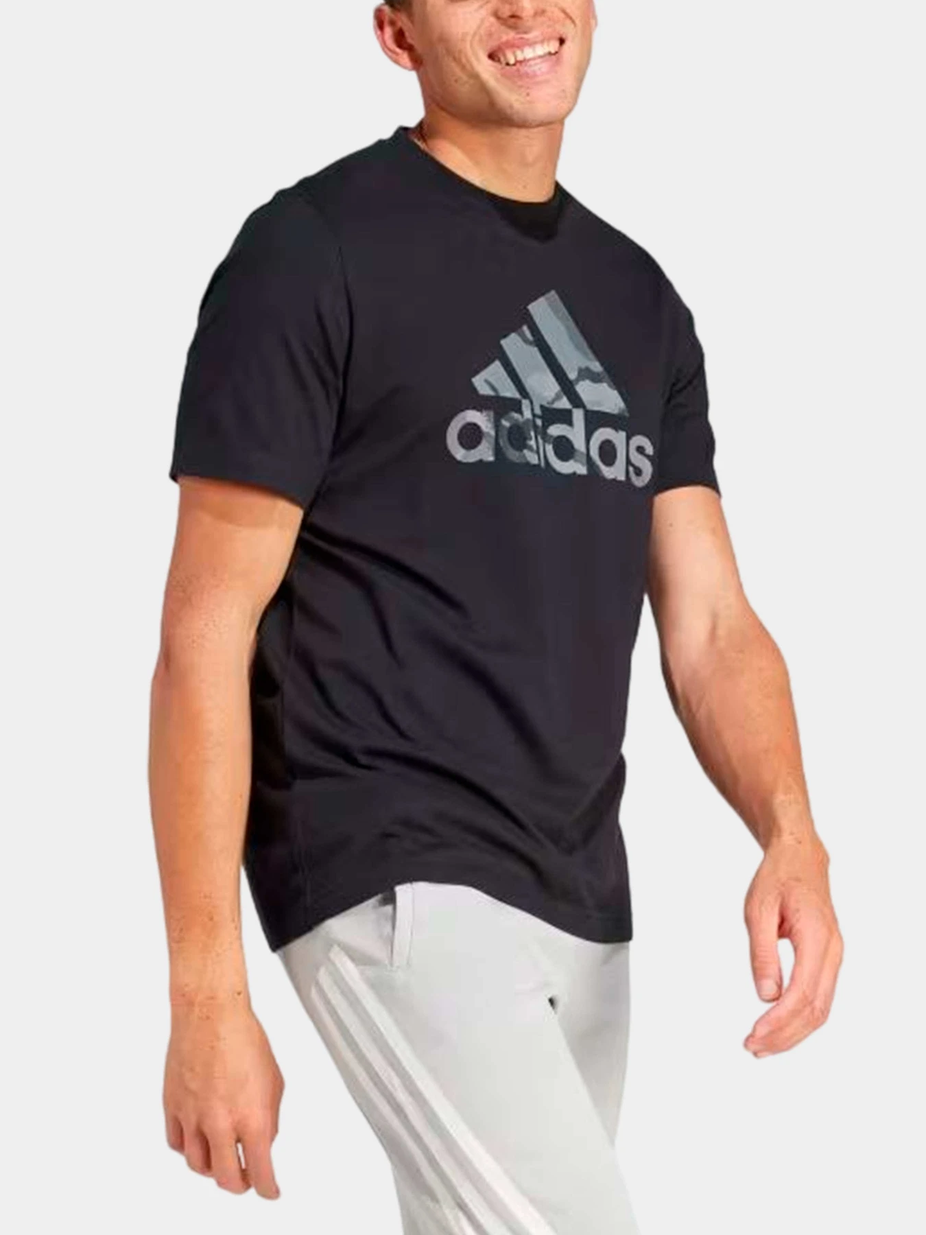Футболки и поло Adidas модель IR5828 Футболки и поло Adidas модель IR5828 Фото
