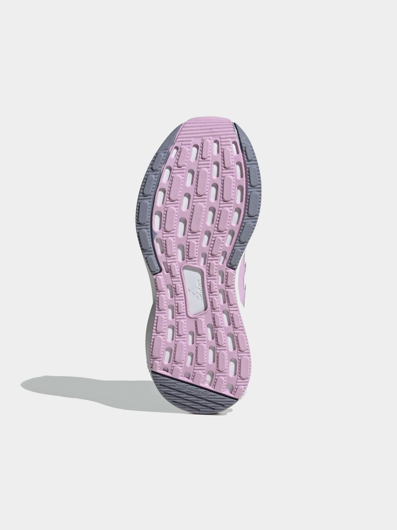 Кроссовки Adidas модель IF8554 Кроссовки Adidas модель IF8554 Фото