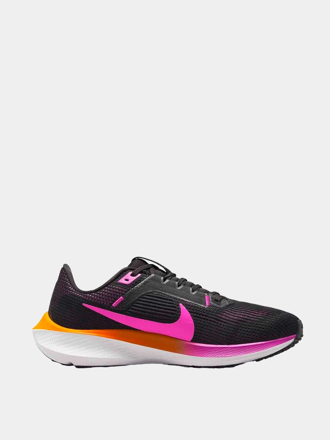 Кроссовки NIKE модель DV3854-011 Кроссовки NIKE модель DV3854-011 Фото
