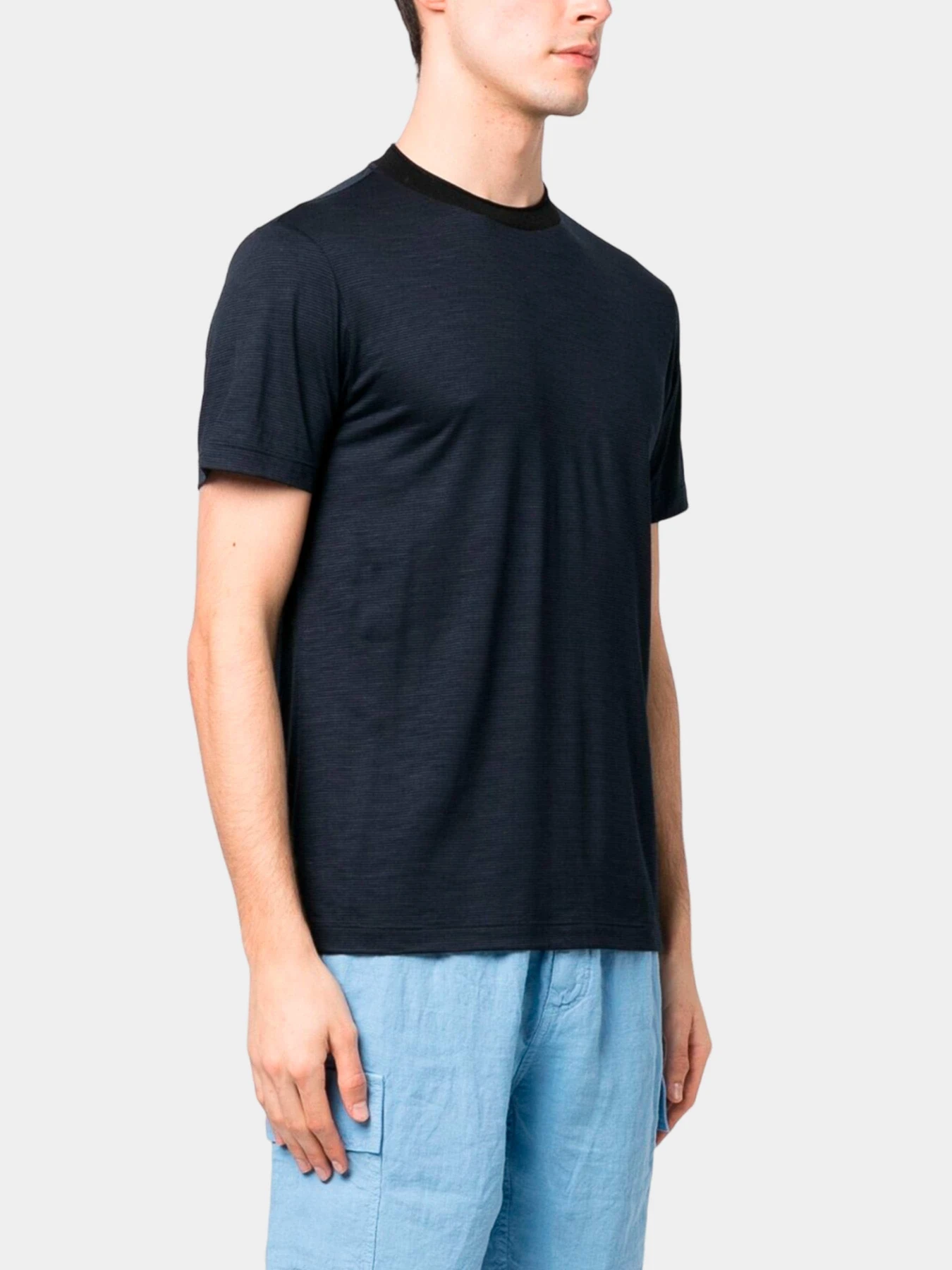 Футболки и поло Emporio Armani модель 3R1T7U-1J16Z-F915 Футболки и поло Emporio Armani модель 3R1T7U-1J16Z-F915 Фото