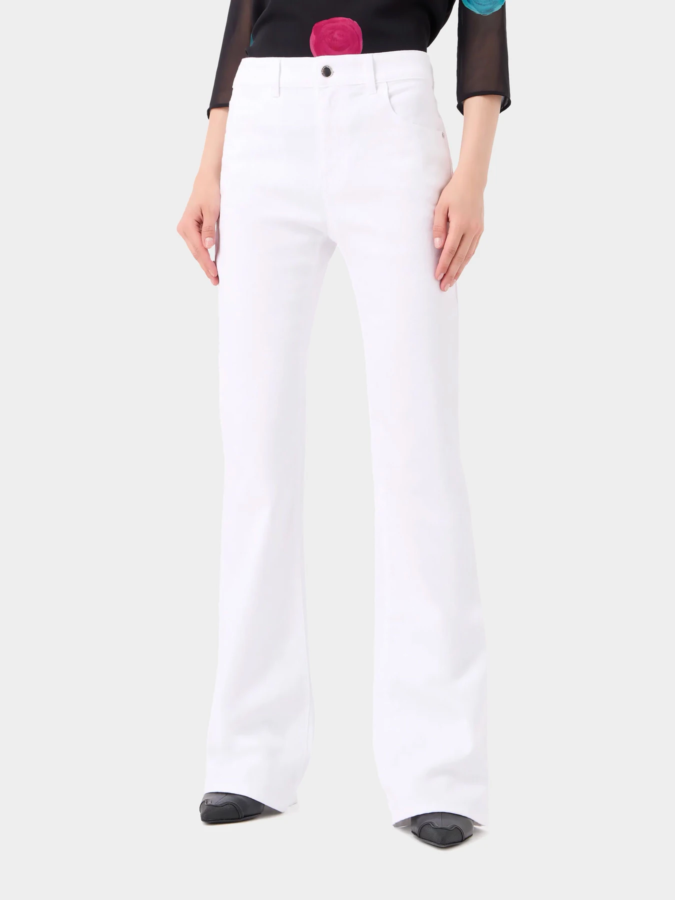 Джинсы Emporio Armani модель 8N2J47-2NV3Z-0100 Джинсы Emporio Armani модель 8N2J47-2NV3Z-0100 Фото