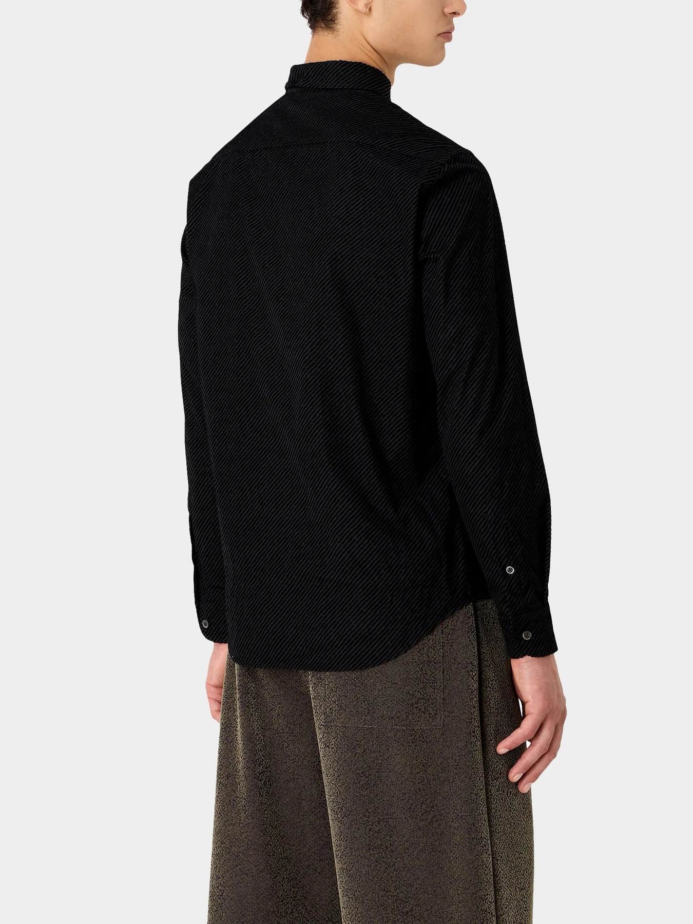 Рубашки Emporio Armani модель E31SM0-F1011-999 Рубашки Emporio Armani модель E31SM0-F1011-999 Фото