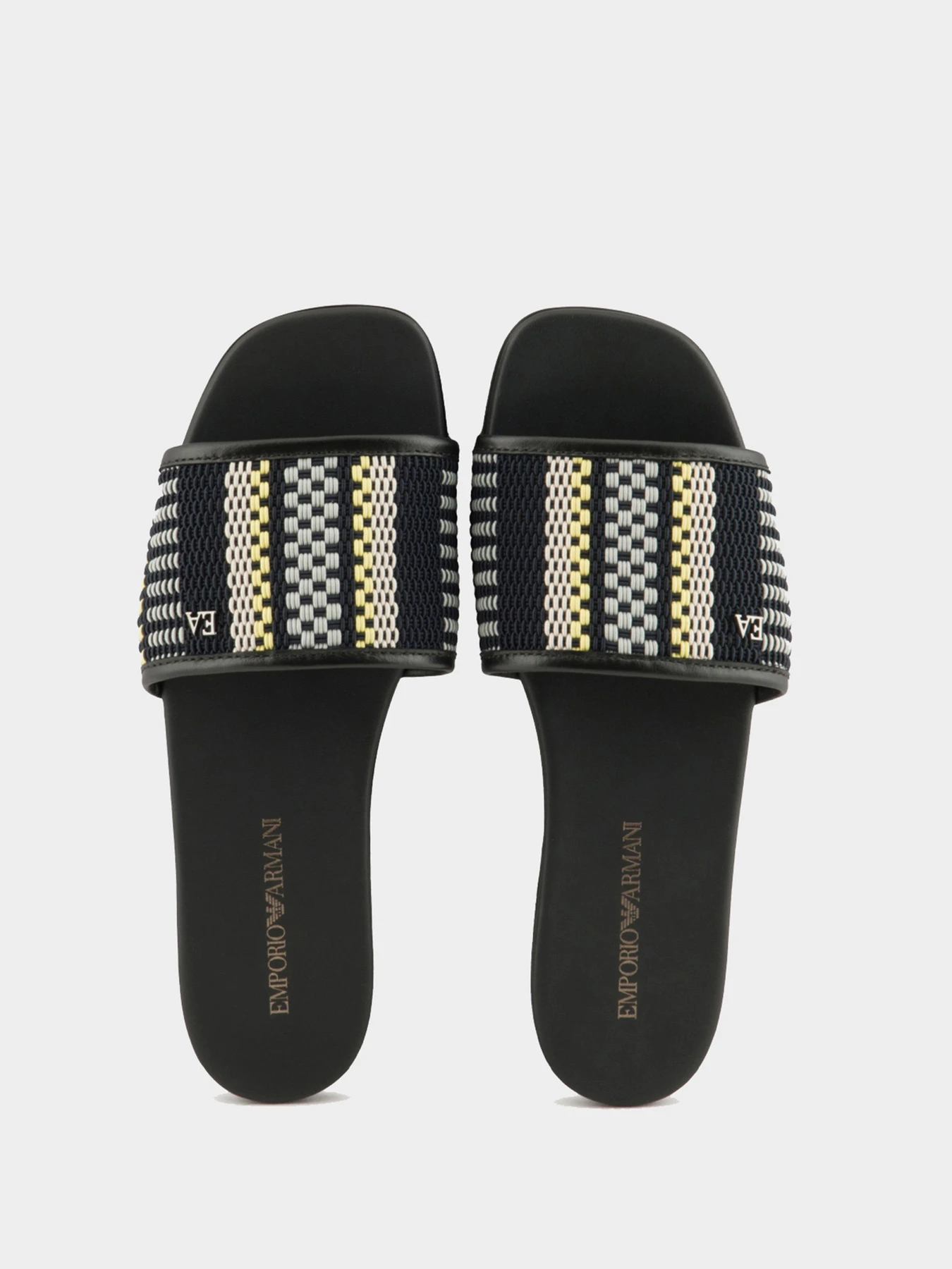 Шлёпанцы Emporio Armani модель X3P825-XR137-D175 Шлёпанцы Emporio Armani модель X3P825-XR137-D175 Фото