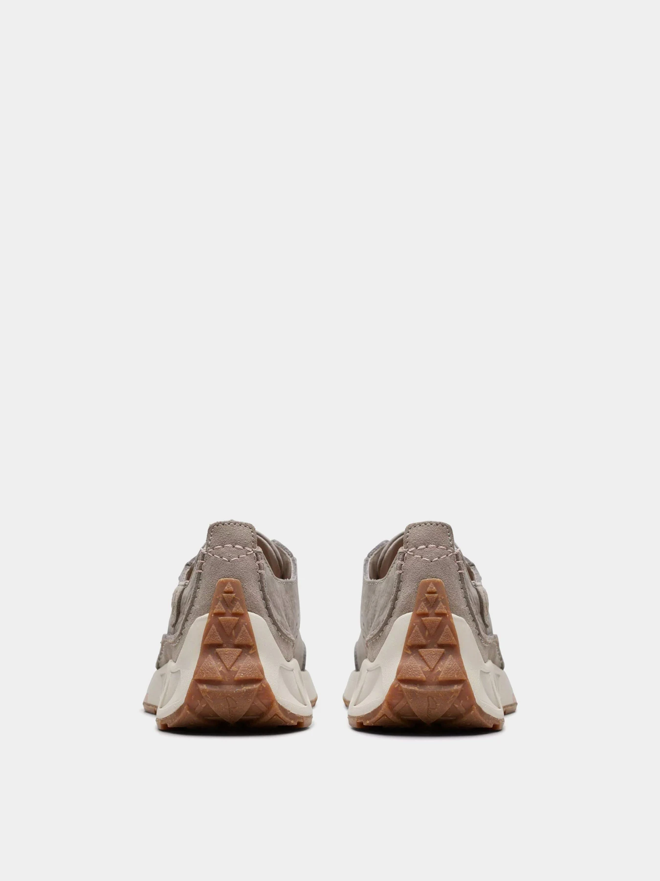 Кроссовки Clarks модель 26176398 Кроссовки Clarks модель 26176398 Фото