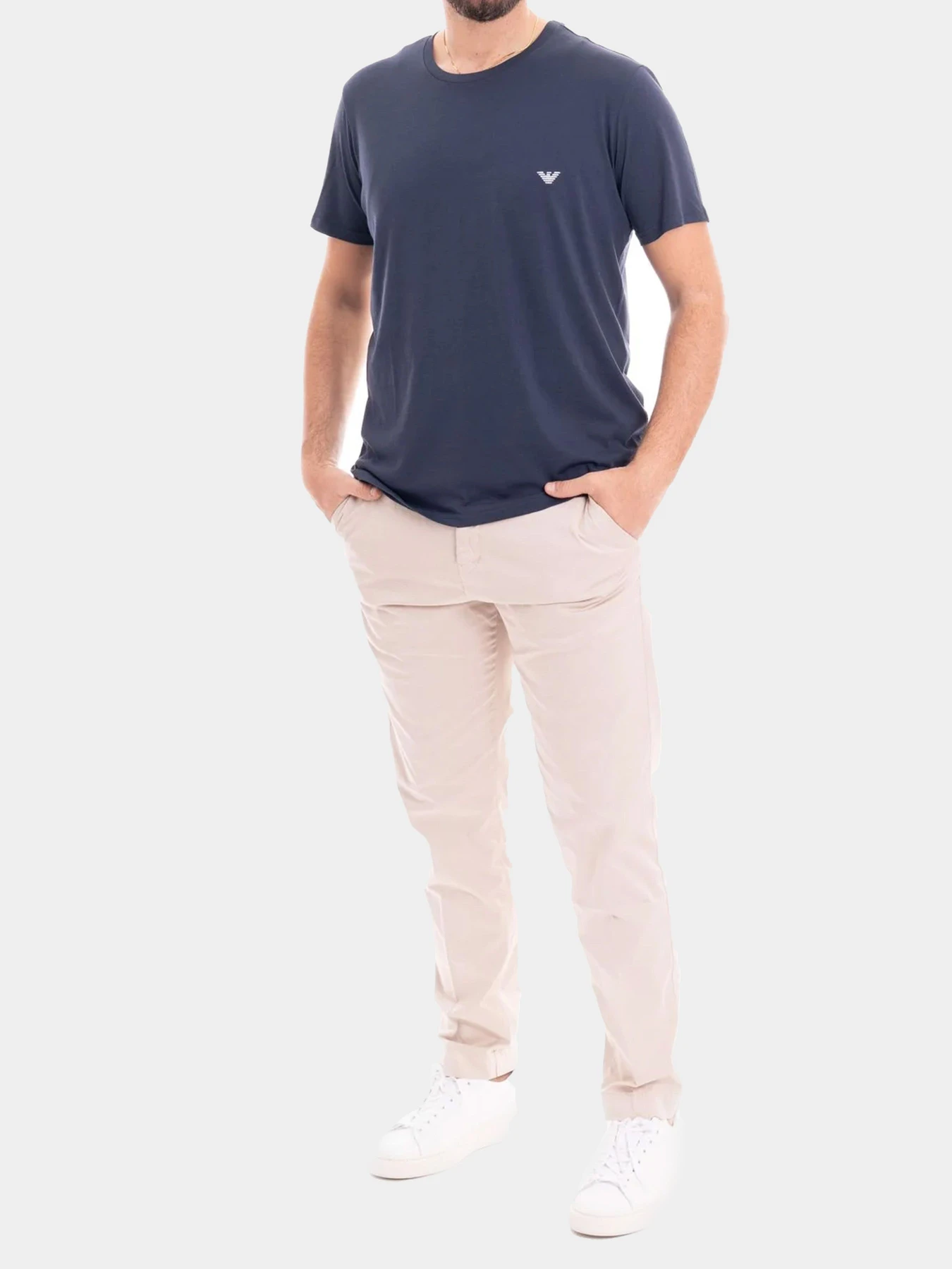 Футболки и поло Emporio Armani модель 211818-4R482-06935 Футболки и поло Emporio Armani модель 211818-4R482-06935 Фото