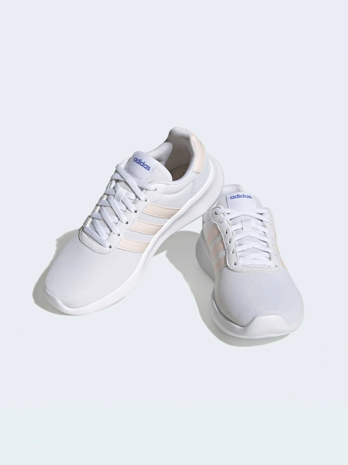 Кроссовки Adidas модель HP6103 Кроссовки Adidas модель HP6103 Фото