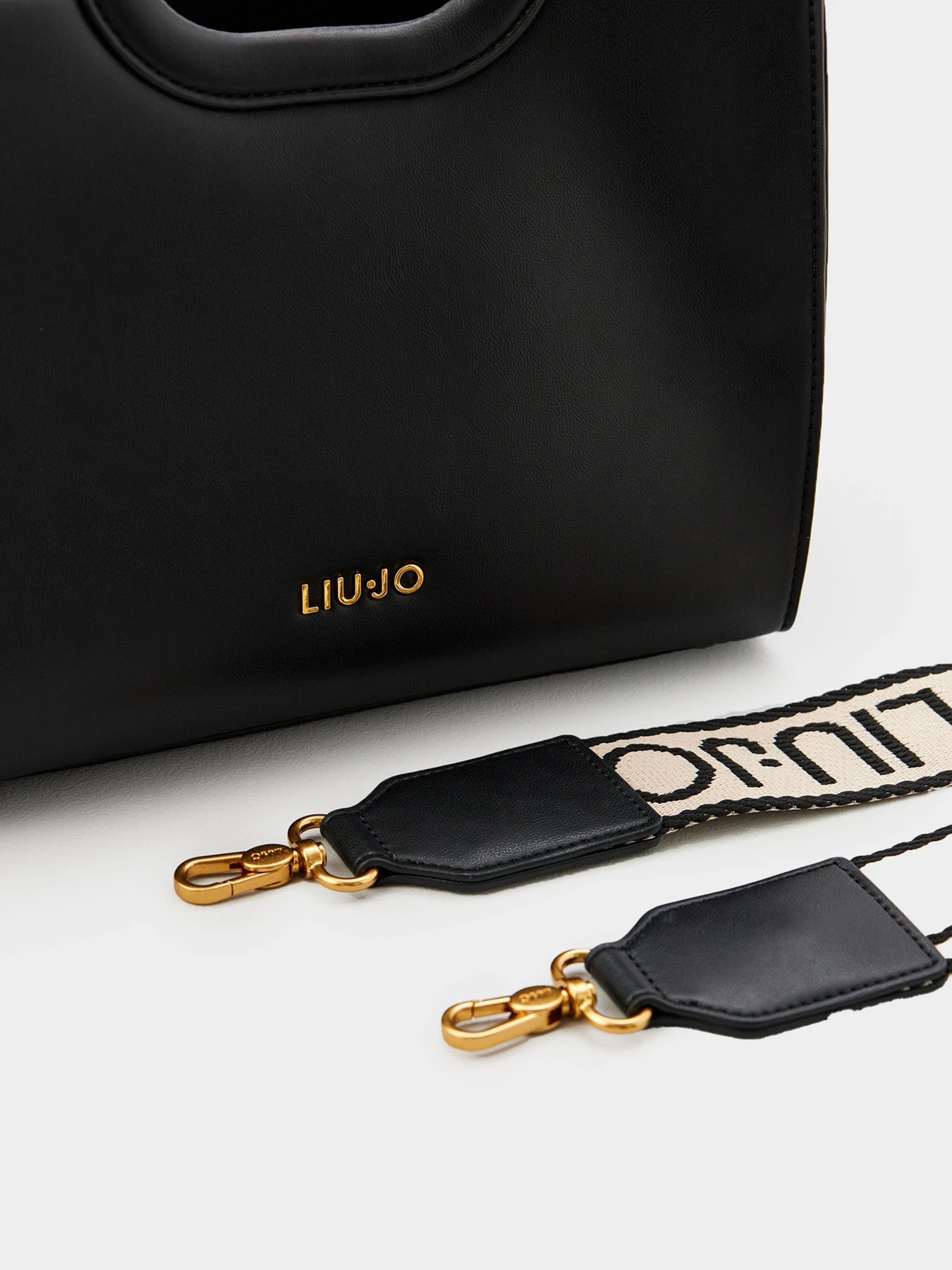 Сумки Liu Jo модель AA4123 E0050 22222 Сумки Liu Jo модель AA4123 E0050 22222 Фото