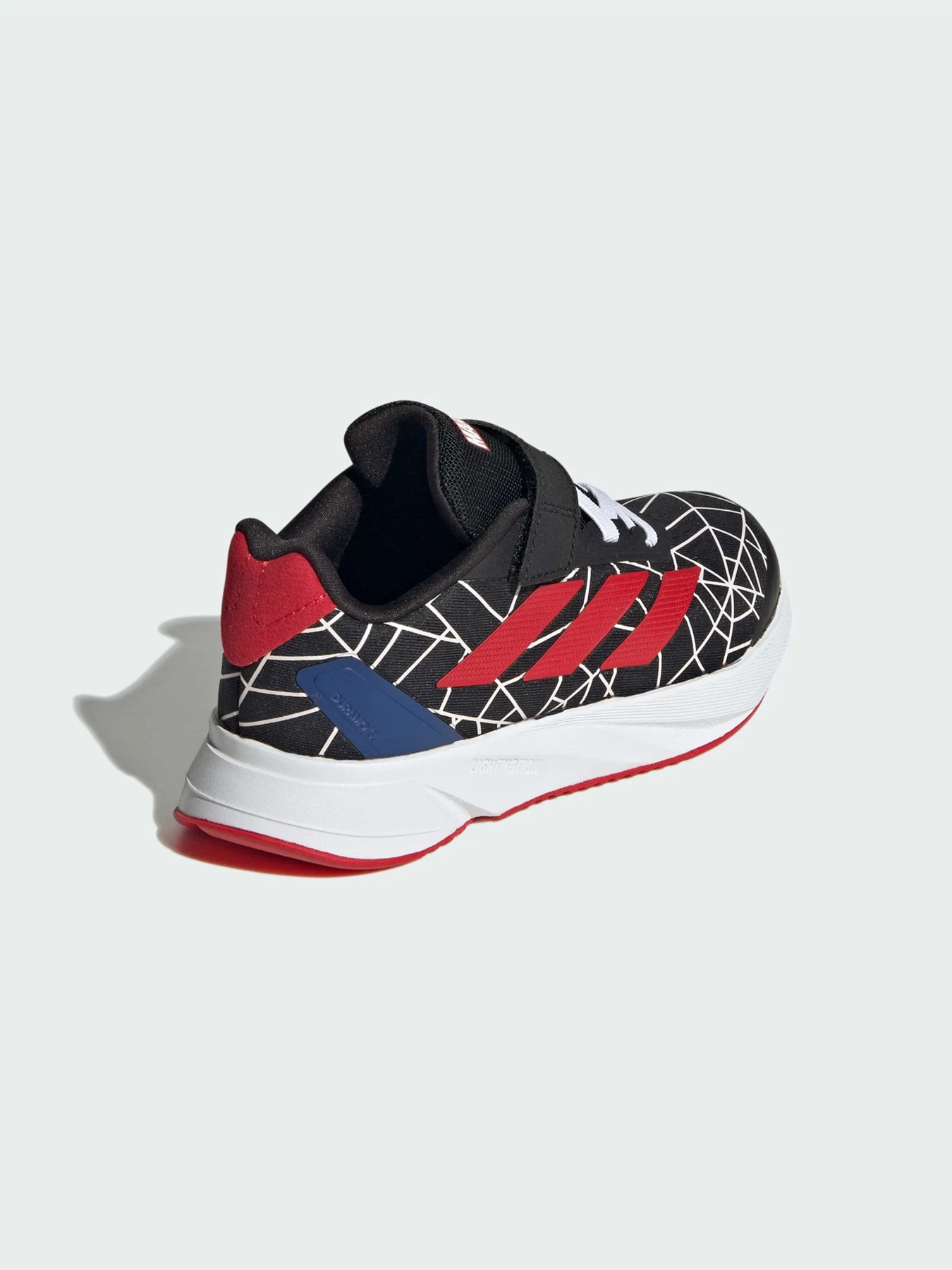 Кроссовки Adidas модель ID8048 Кроссовки Adidas модель ID8048 Фото