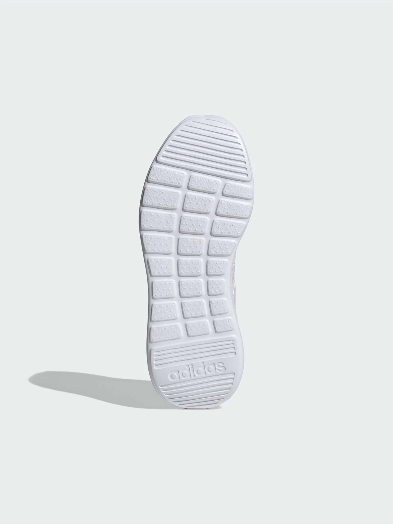 Кроссовки Adidas модель IG3613 Кроссовки Adidas модель IG3613 Фото