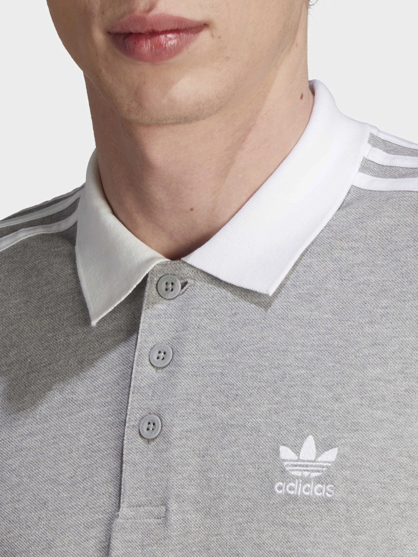 Футболки и поло Adidas модель IL2502 Футболки и поло Adidas модель IL2502 Фото