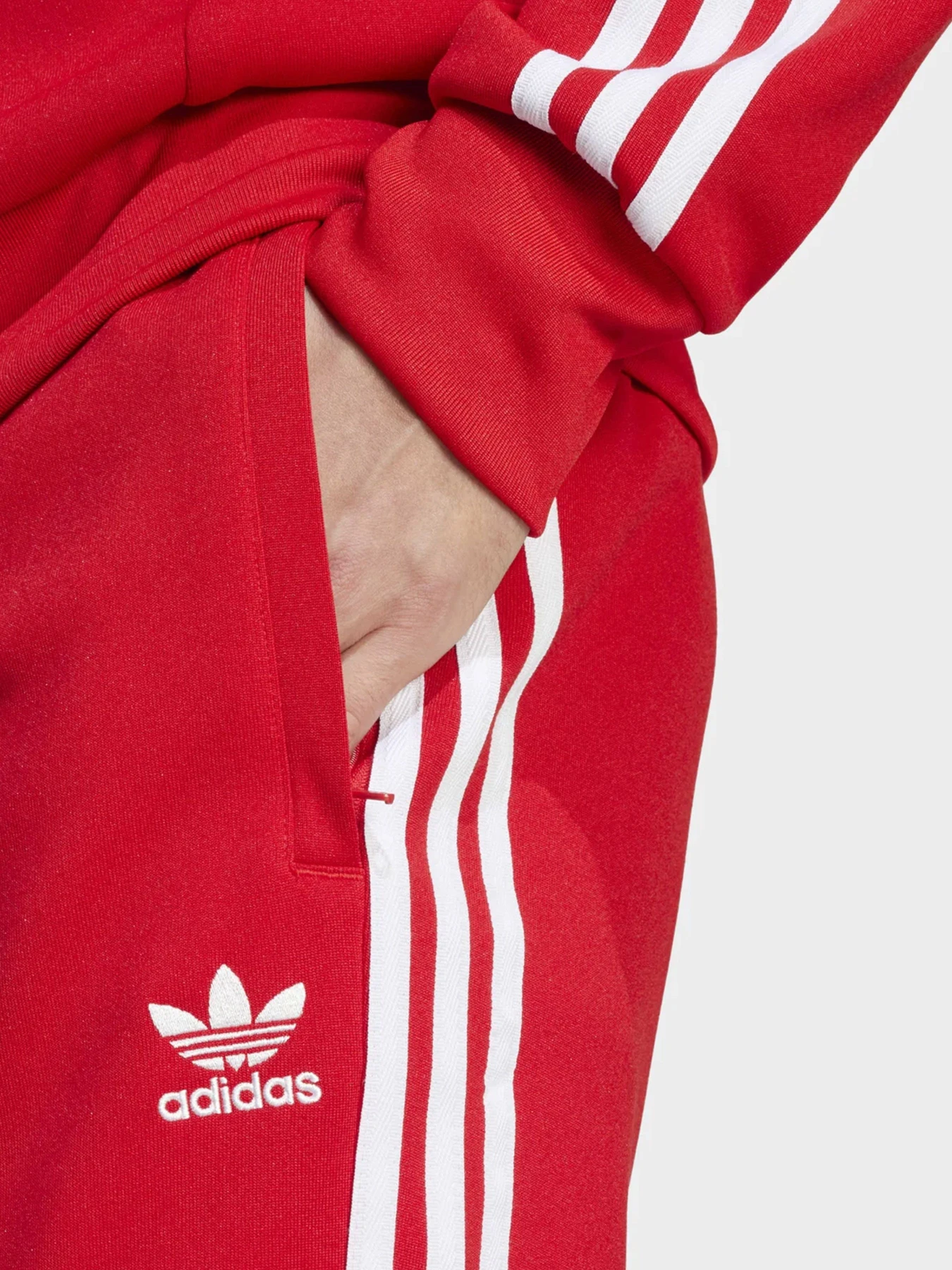 Брюки Adidas модель IM4543 Брюки Adidas модель IM4543 Фото