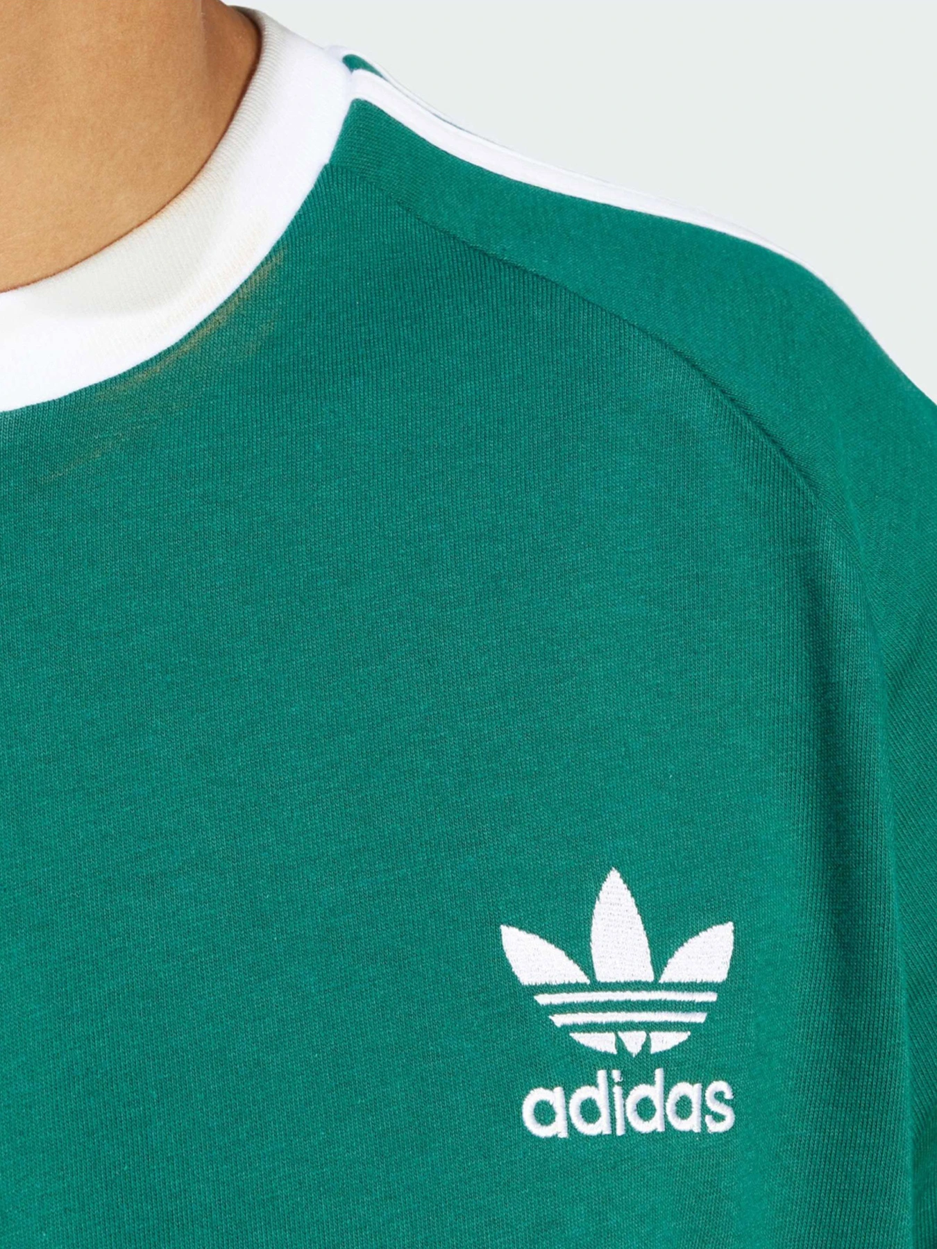 Футболки и поло Adidas модель IM9387 Футболки и поло Adidas модель IM9387 Фото