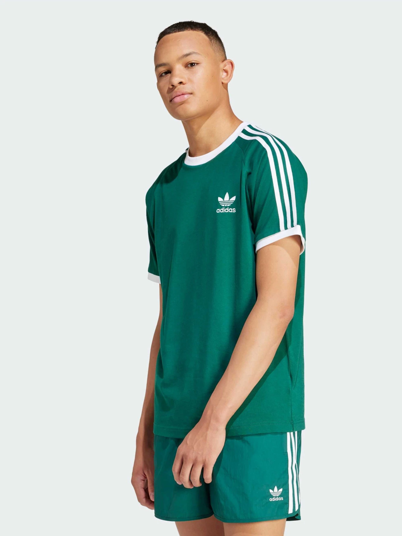 Футболки и поло Adidas модель IM9387 Футболки и поло Adidas модель IM9387 Фото