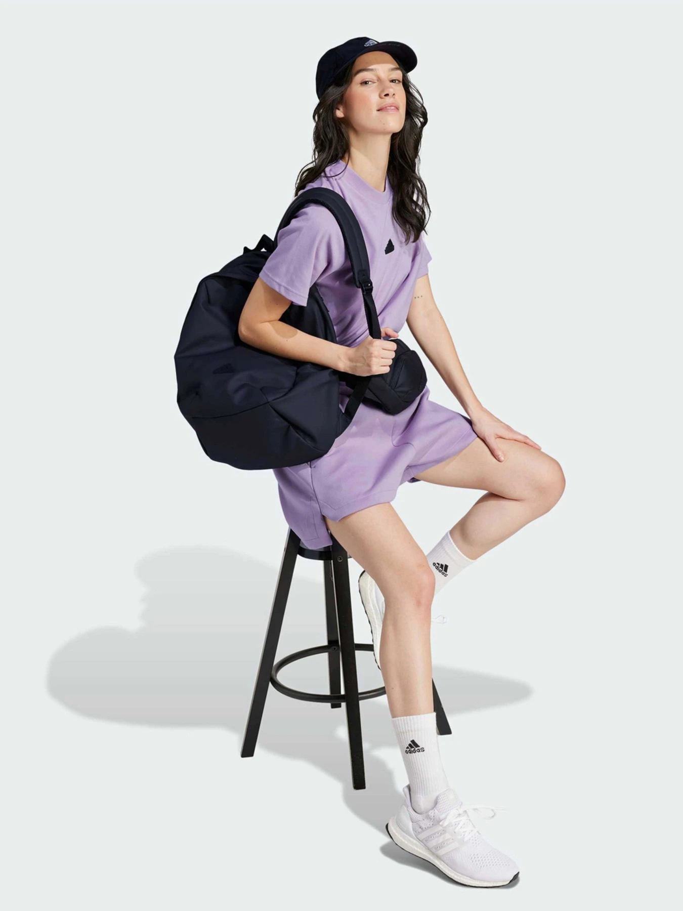 Футболки и поло Adidas модель IP1553 Футболки и поло Adidas модель IP1553 Фото