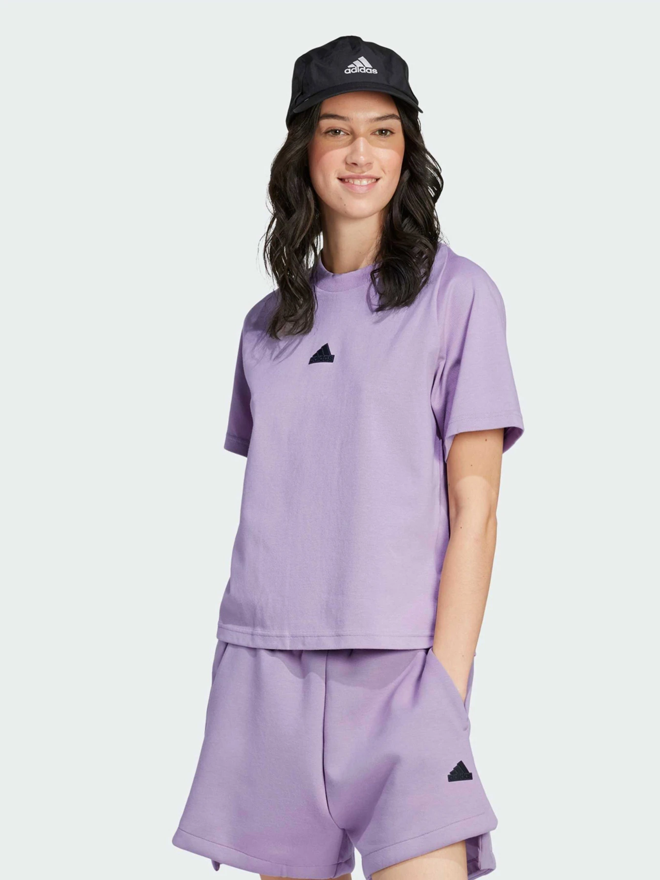 Футболки и поло Adidas модель IP1553 Футболки и поло Adidas модель IP1553 Фото