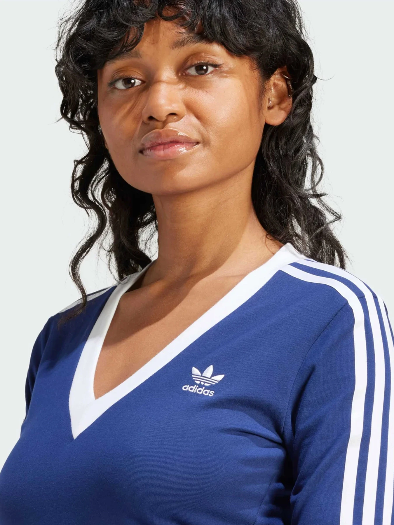 Платья Adidas модель IP2987 Платья Adidas модель IP2987 Фото