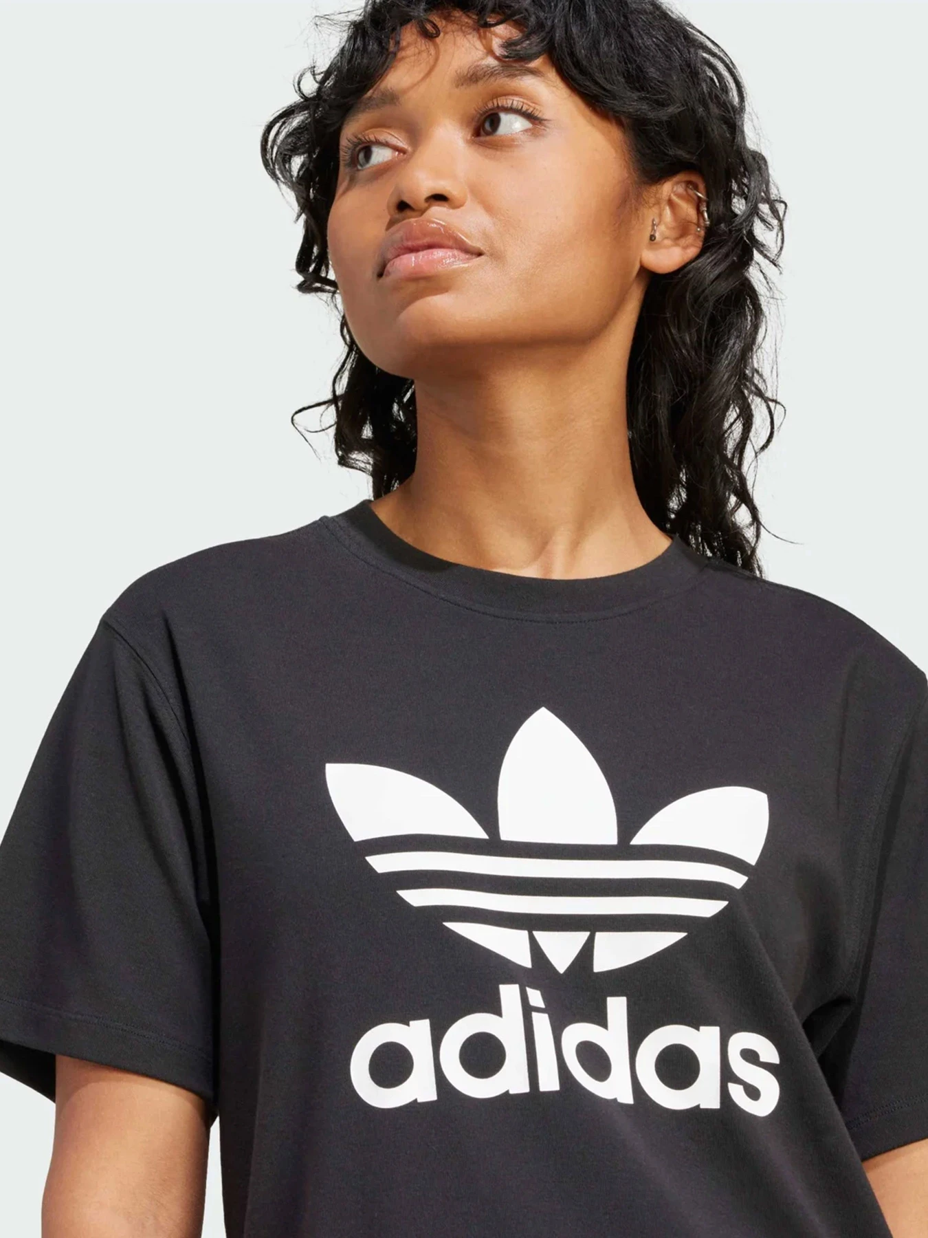 Футболки и поло Adidas модель IR9533 Футболки и поло Adidas модель IR9533 Фото