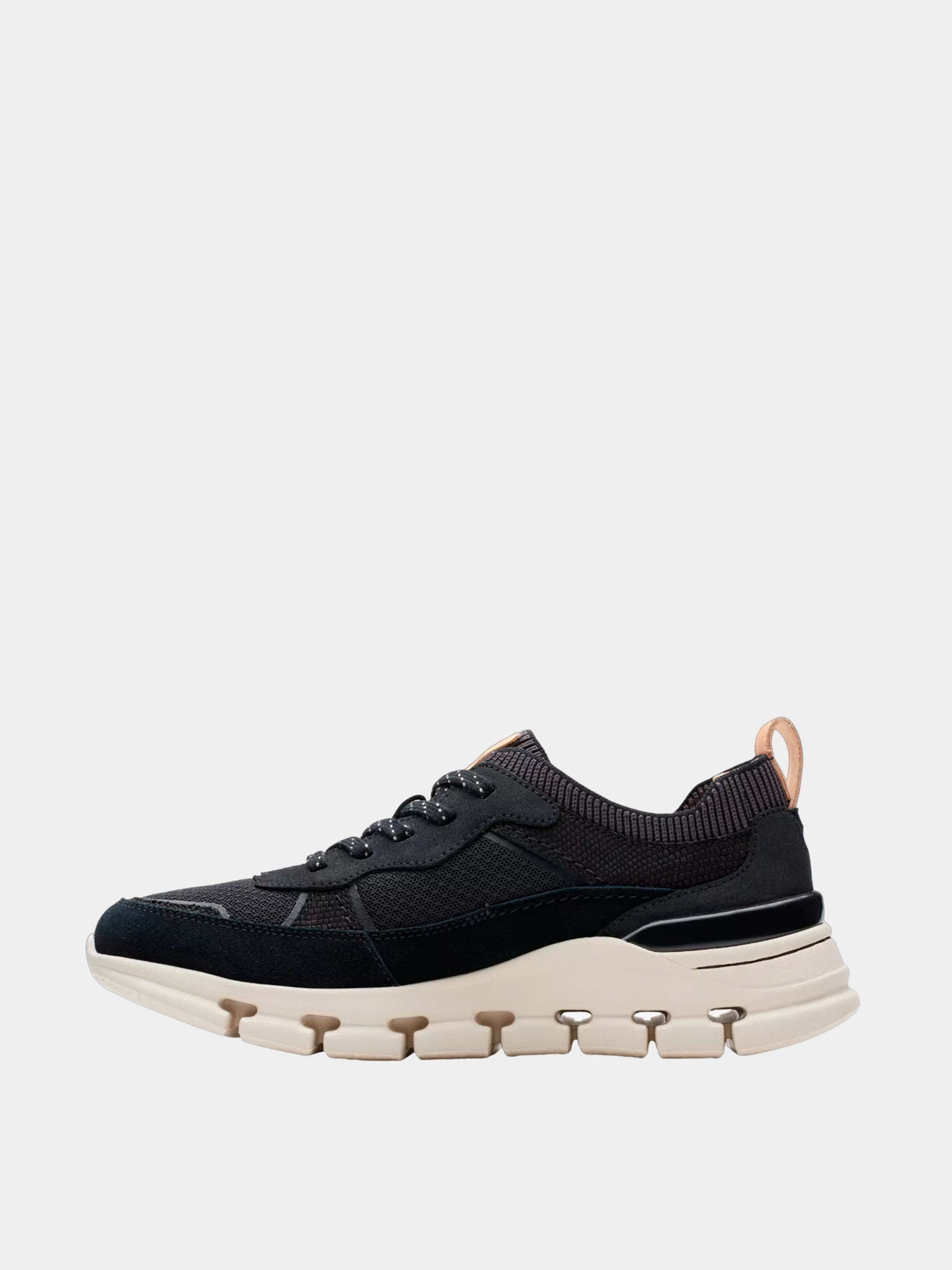 Кроссовки Clarks модель 26176406 Кроссовки Clarks модель 26176406 Фото