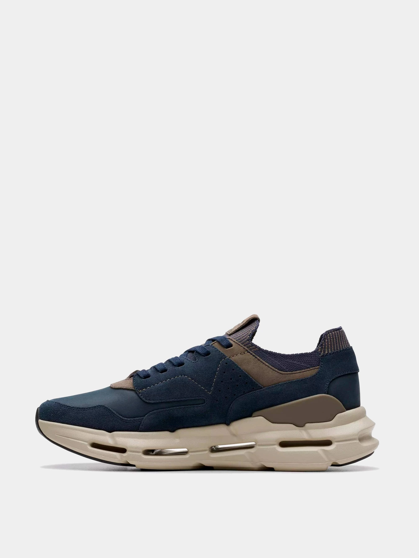 Кроссовки Clarks модель 26176168 Кроссовки Clarks модель 26176168 Фото