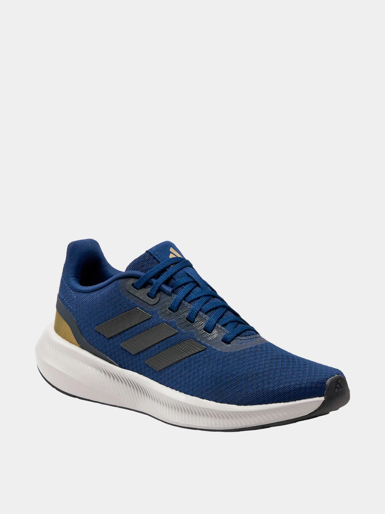 Кроссовки Adidas модель IE0747 Кроссовки Adidas модель IE0747 Фото