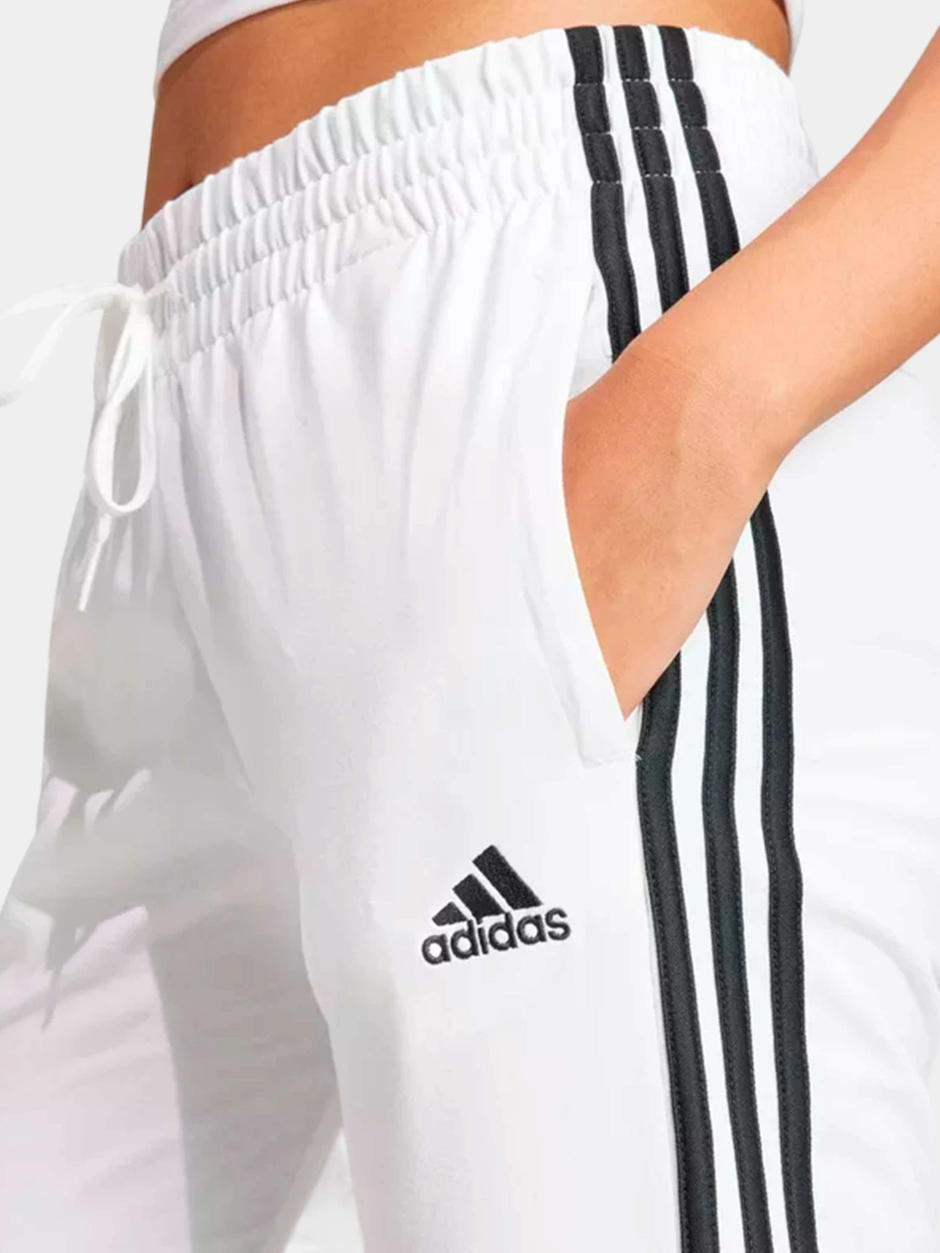 Брюки Adidas модель IN2253 Брюки Adidas модель IN2253 Фото