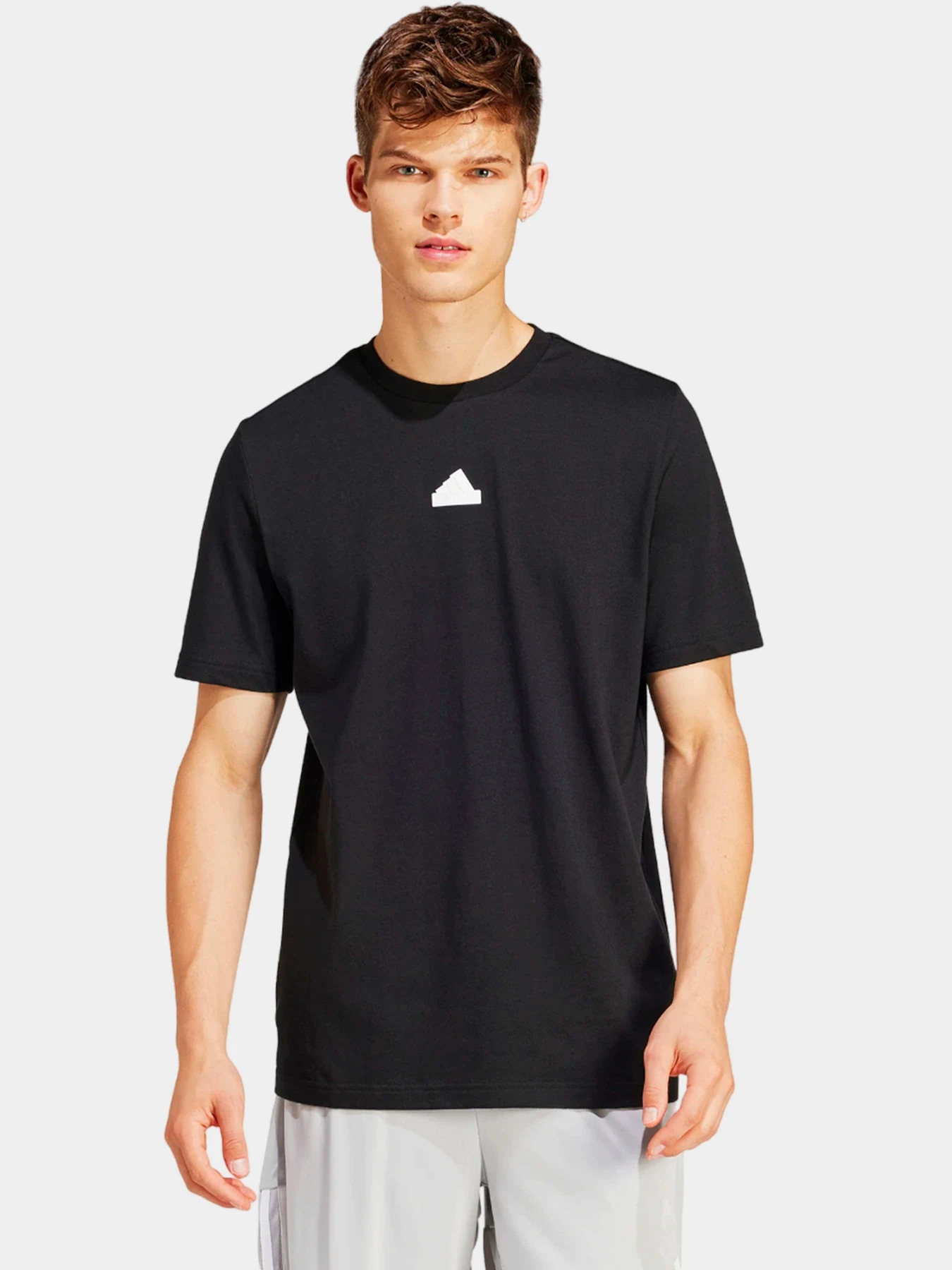 Футболки и поло Adidas модель IN6229 Футболки и поло Adidas модель IN6229 Фото