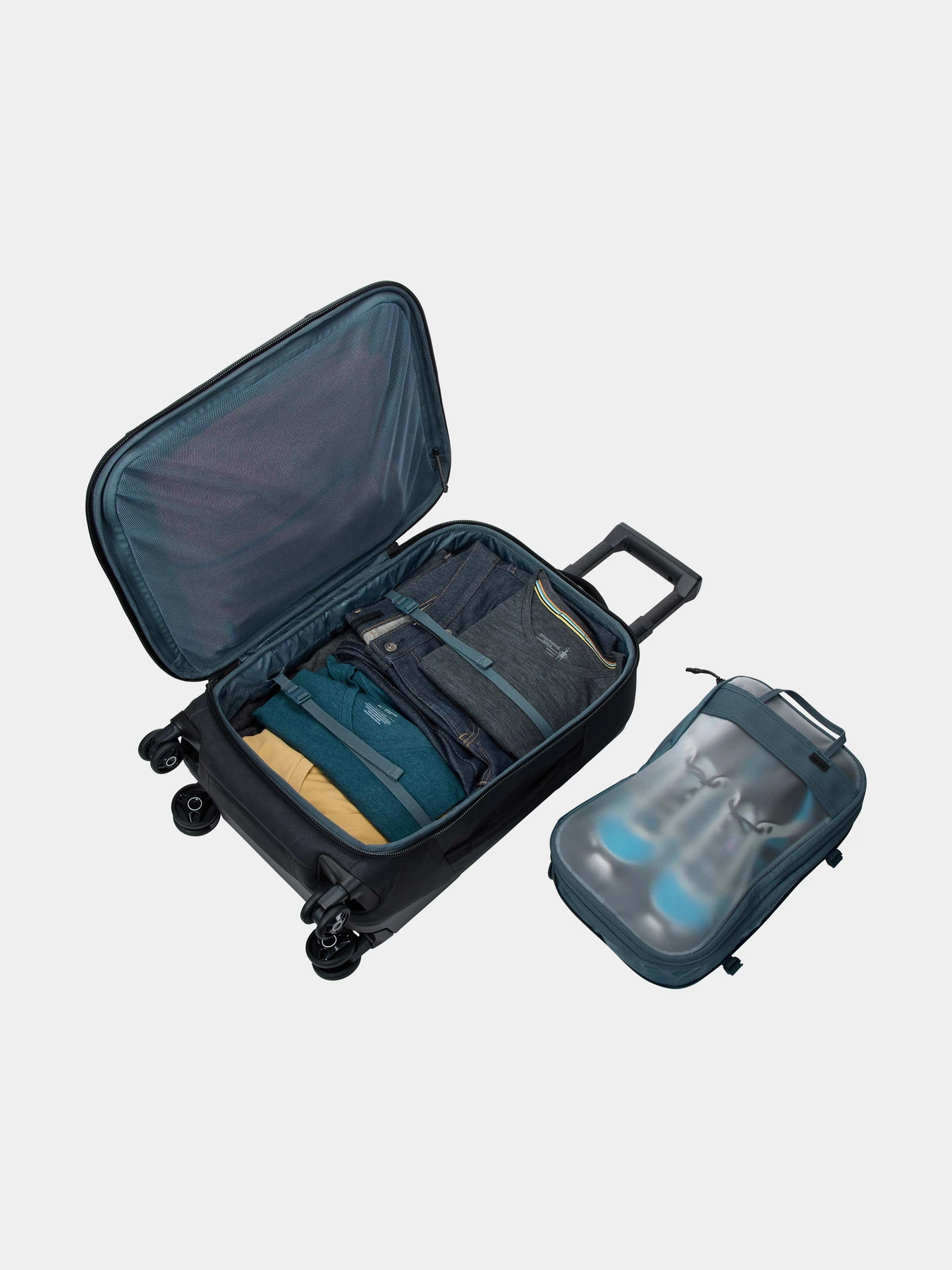 Дорожные сумки и чемоданы THULE Aion модель 3204719 Фото