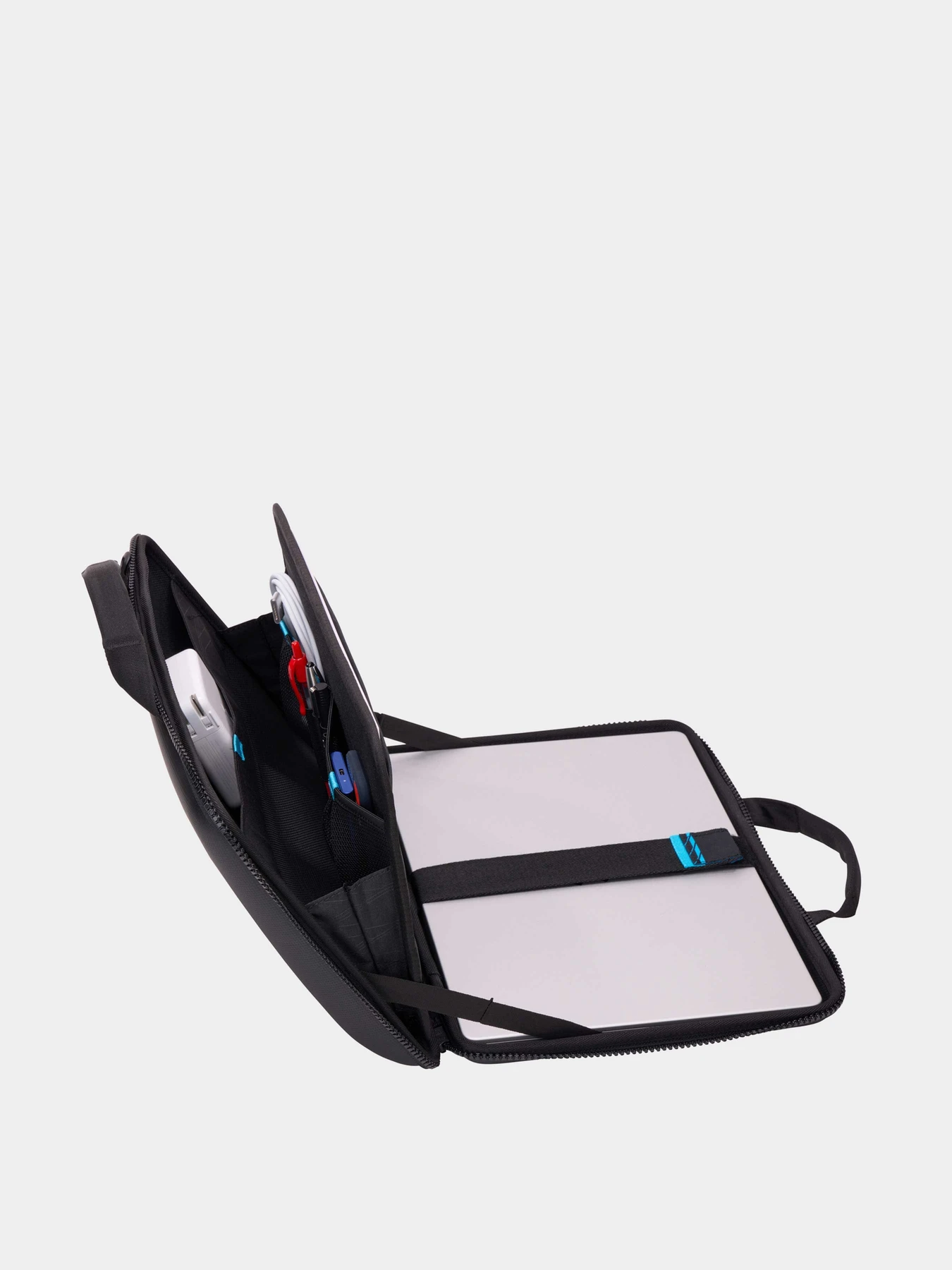 Сумки THULE Gauntlet модель 3204936 Сумки THULE Gauntlet модель 3204936 Фото