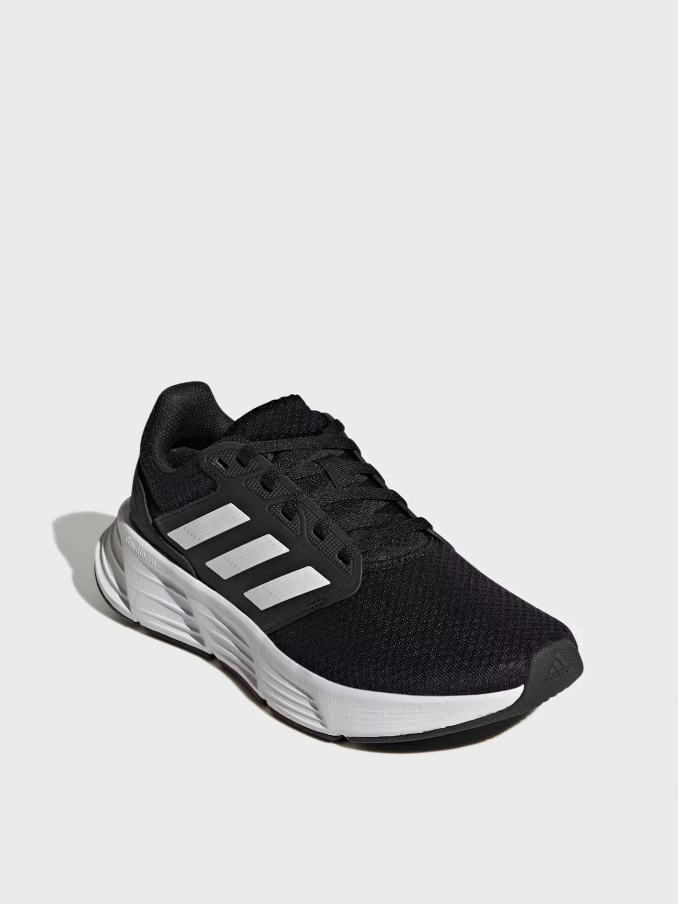 Кроссовки Adidas модель GW3847 Кроссовки Adidas модель GW3847 Фото