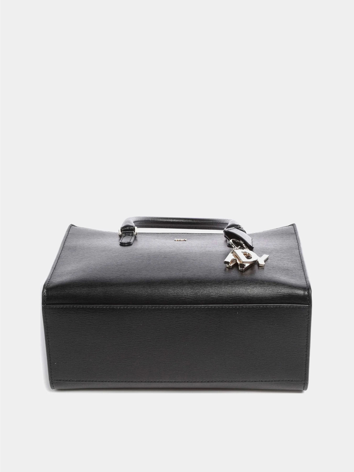 Сумки DKNY модель R33D3Y94-BGD-SS24 Сумки DKNY модель R33D3Y94-BGD-SS24 Фото