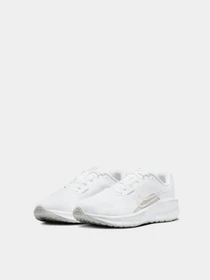 Кроссовки NIKE модель FD6454-100 Фото