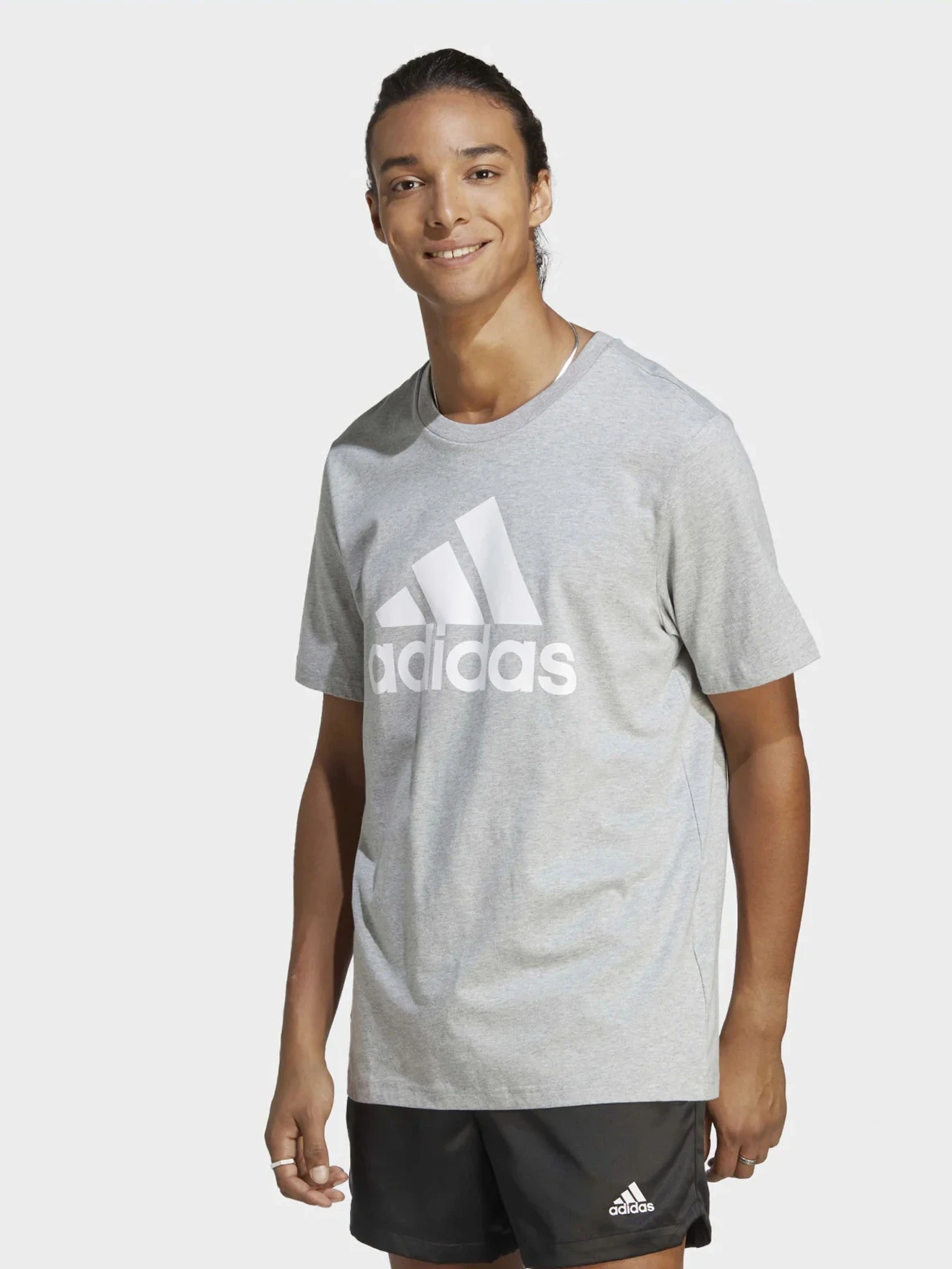 Футболки и поло Adidas модель IC9350 Футболки и поло Adidas модель IC9350 Фото