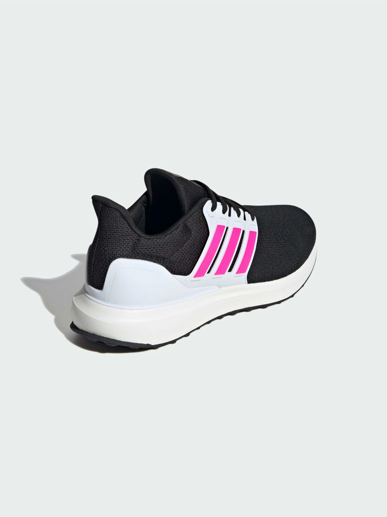 Кроссовки Adidas модель IF9044 Кроссовки Adidas модель IF9044 Фото