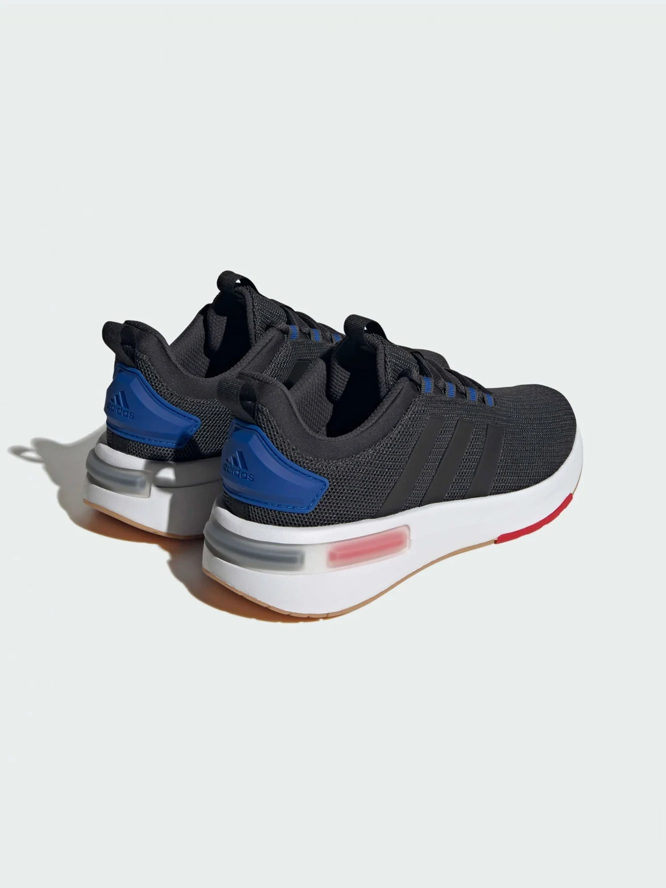 Кроссовки Adidas модель IG7328 Кроссовки Adidas модель IG7328 Фото