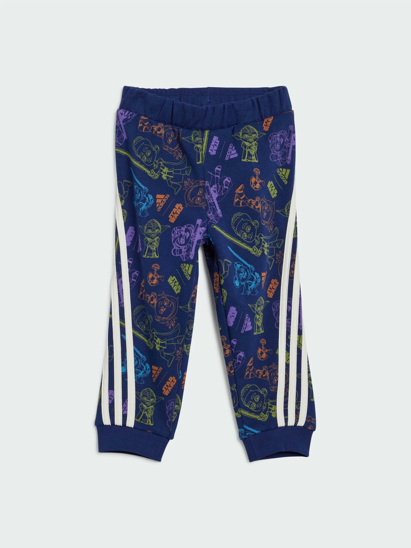 Худи и свитшоты Adidas модель IN7278 Худи и свитшоты Adidas модель IN7278 Фото