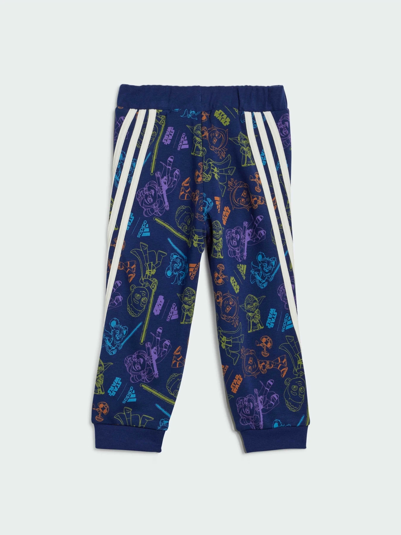 Худи и свитшоты Adidas модель IN7278 Худи и свитшоты Adidas модель IN7278 Фото