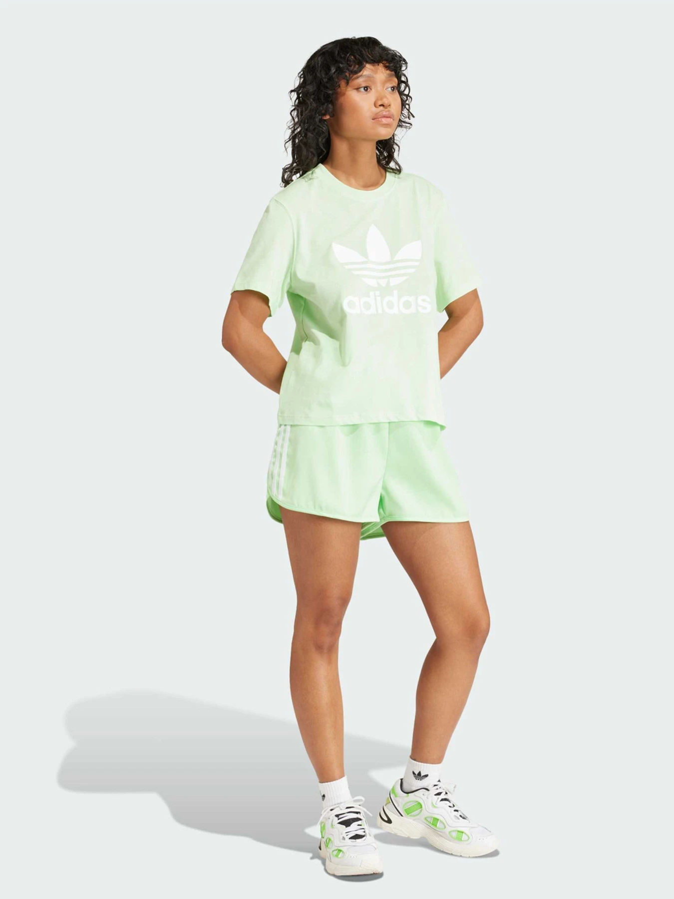 Футболки и поло Adidas модель IN8436 Футболки и поло Adidas модель IN8436 Фото