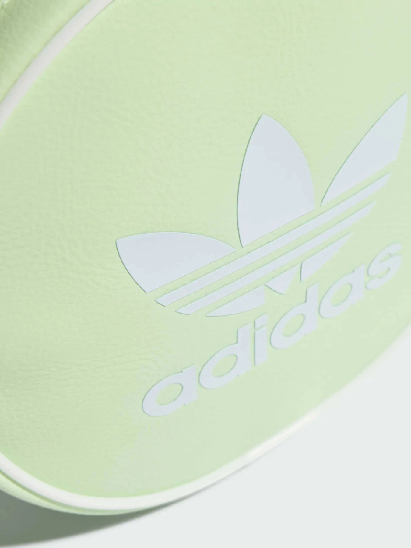 Сумки Adidas модель IT4829 Сумки Adidas модель IT4829 Фото