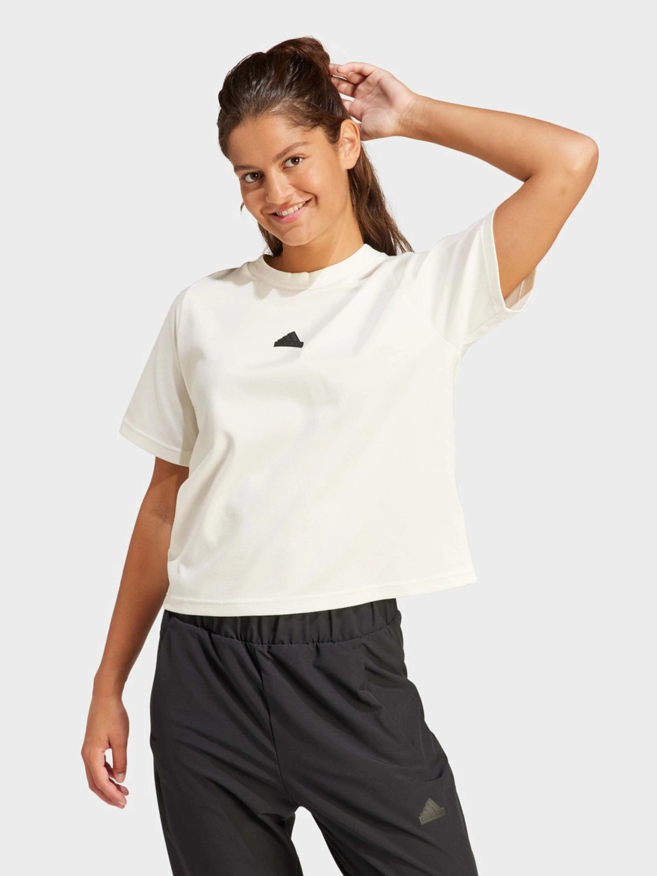 Футболки и поло Adidas модель IS3920 Футболки и поло Adidas модель IS3920 Фото