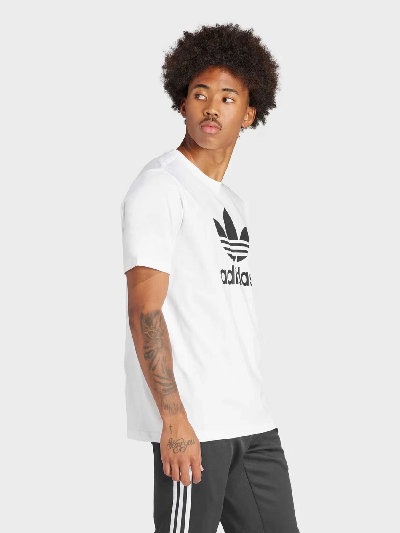 Футболки и поло Adidas модель IV5353 Футболки и поло Adidas модель IV5353 Фото